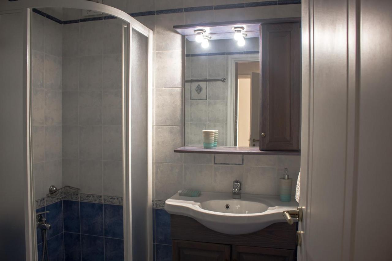 Saronida Luxury Seaview Apartment By The Sea מראה חיצוני תמונה